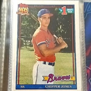 mint condition Baseball card Chipper Jones 1995